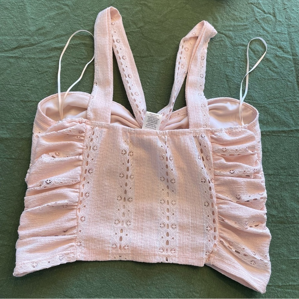 *Urban Romantics Cream Crop top Med - Picture 5 of 6